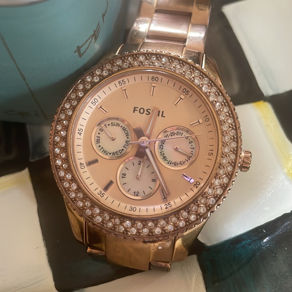 Fossil Rose Gold Watch with Crystal Embellishments - Picture 5 of 5
